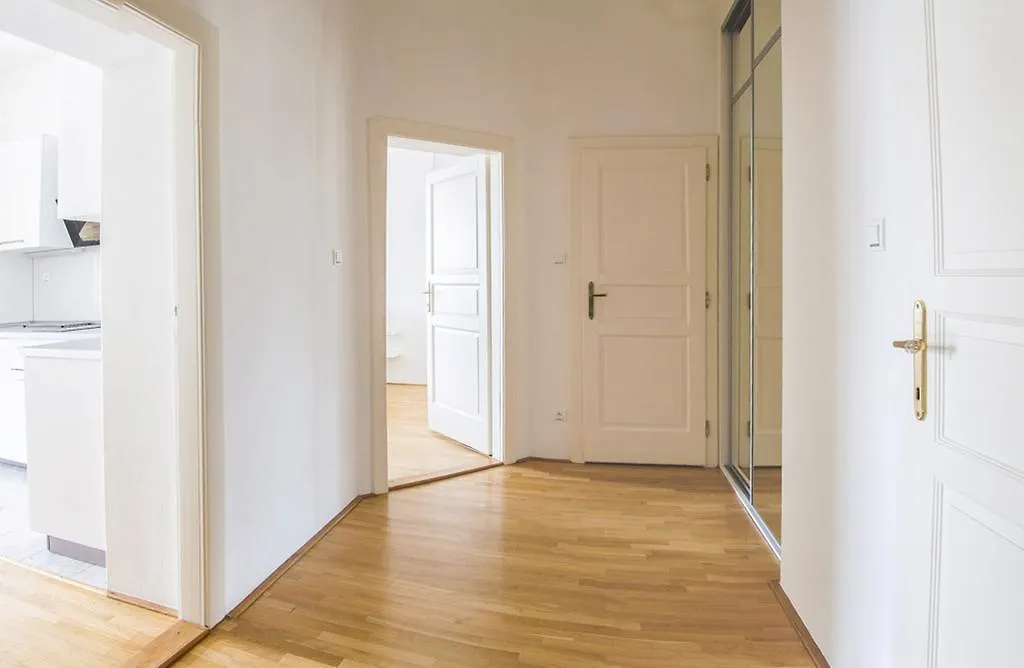 Modern Apartment Riegrovy Sady Prague
