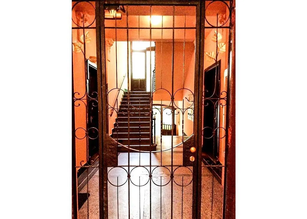 Modern Apartment Riegrovy Sady Prague Czech Republic