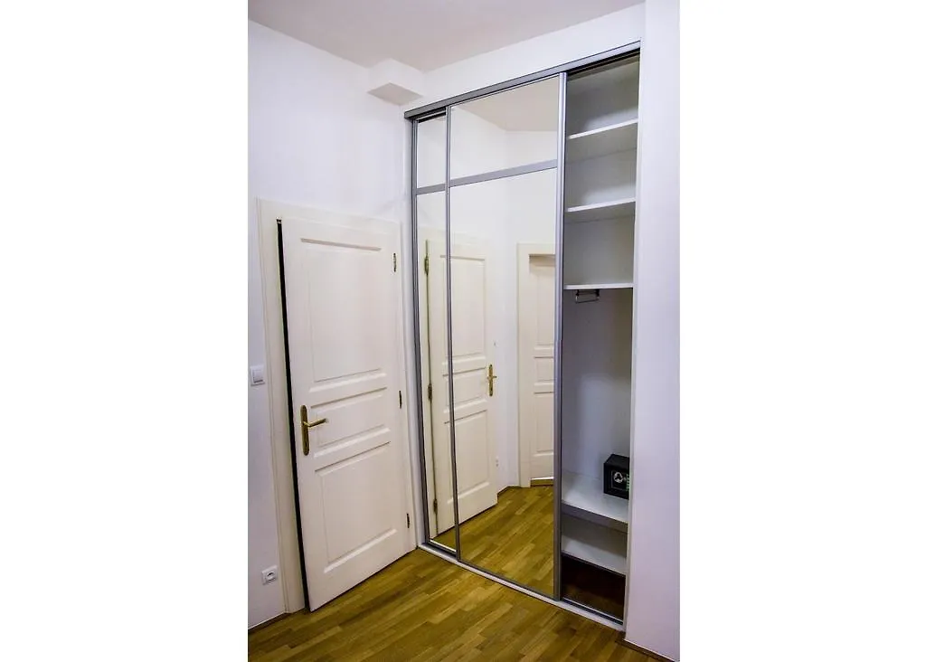 Modern Apartment Riegrovy Sady Prague
